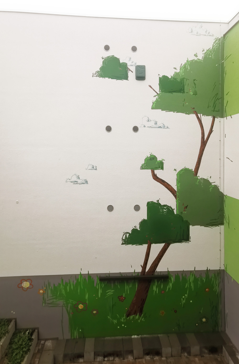 Wandgestaltung, Mosewaldschule, Eisenach, Bildung, Illustration, Natur, Baum, Wald, Eiche, Buche, Ulme, Mensa, Kinder, Grundschule, Bildung, Bilder, Graffiti, Fassade, Mural Art